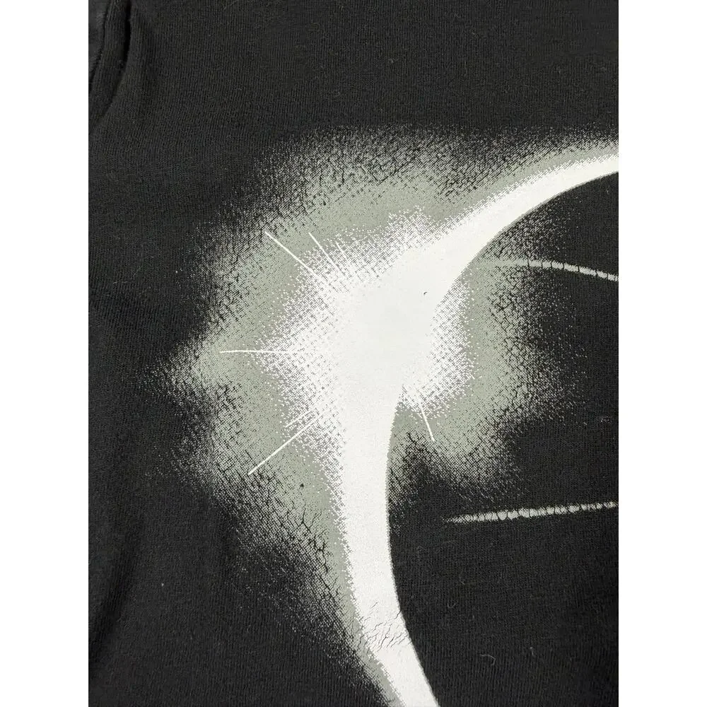 Gap Kids Boys’ Eclipse Basketball Graphic Long Sleeve T-Shirt Black 8-9 medium